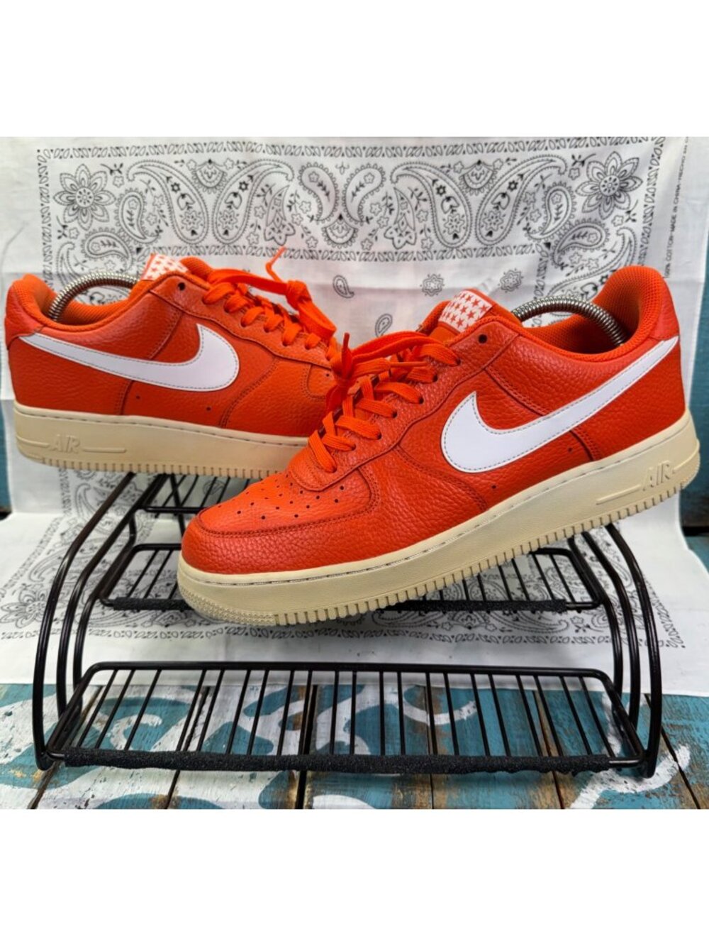 Nike Air Force 1 Low '07 Team Orange White AA4083-800 2017 Men's Size 11 Flaw